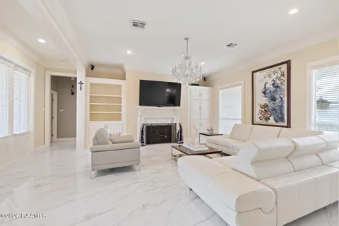 $750,000 | 115 Westfield Drive, Lafayette, LA 70503