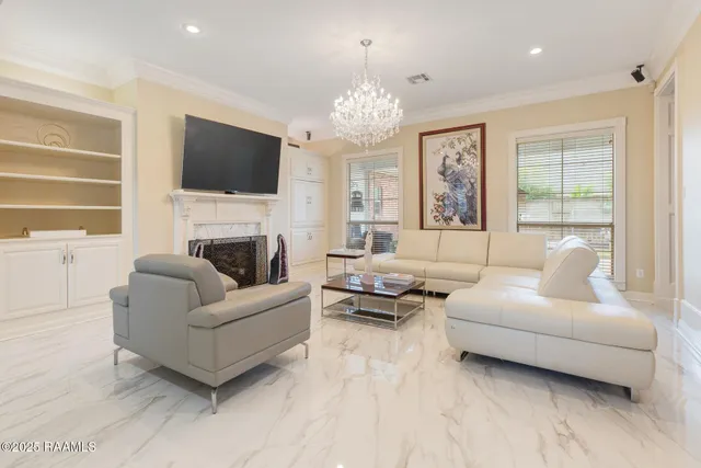 $750,000 | 115 Westfield Drive, Lafayette, LA 70503