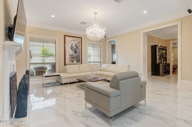 $750,000 | 115 Westfield Drive, Lafayette, LA 70503