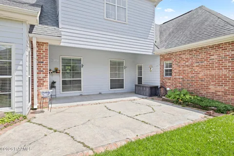 $750,000 | 115 Westfield Drive, Lafayette, LA 70503