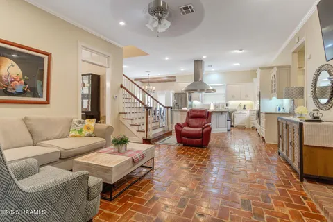 $750,000 | 115 Westfield Drive, Lafayette, LA 70503