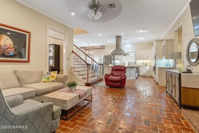 $750,000 | 115 Westfield Drive, Lafayette, LA 70503