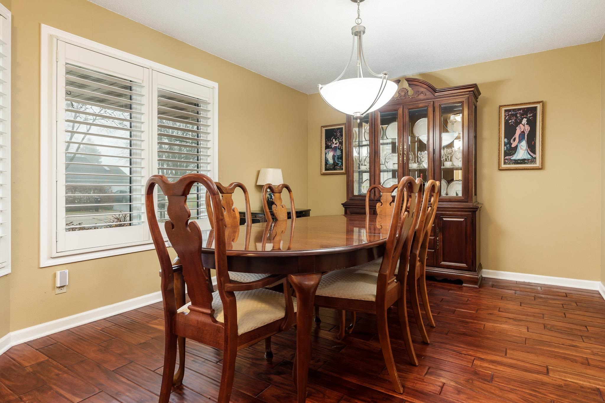 1607 South Trainer Road Rockford, IL 61108 - Photo 12 of 42 Gallery Image 12
