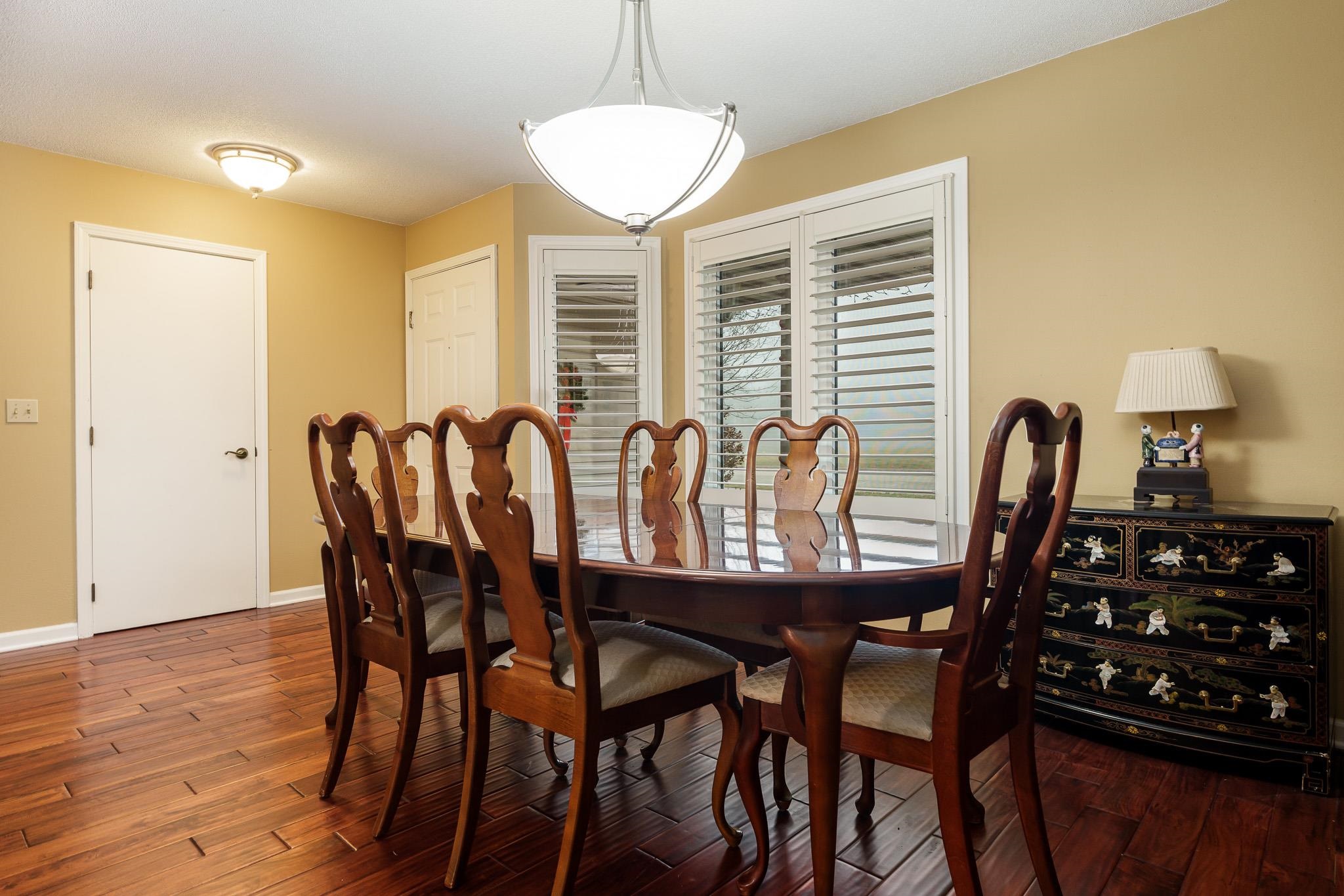 1607 South Trainer Road Rockford, IL 61108 - Photo 13 of 42 Gallery Image 13