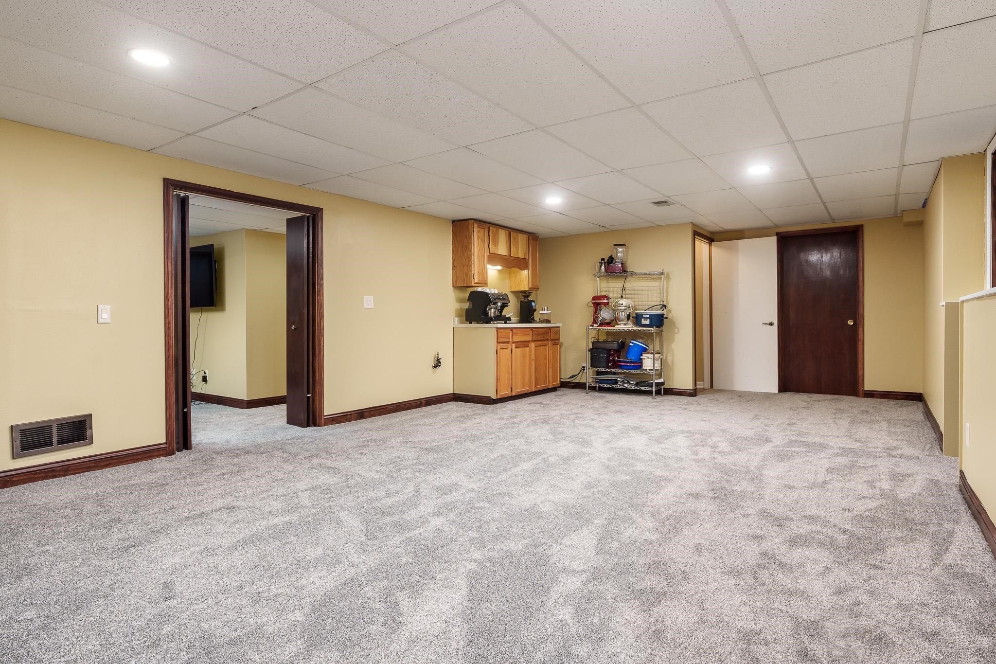 1607 South Trainer Road Rockford, IL 61108 - Photo 37 of 42 Gallery Image 37
