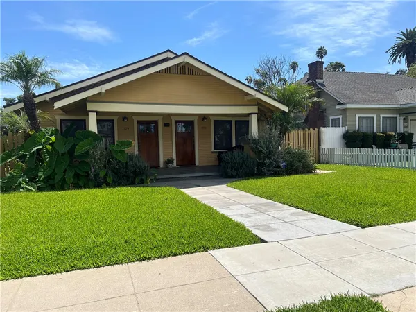 $2,100 | 1126 West Center Street, Anaheim, CA 92805
