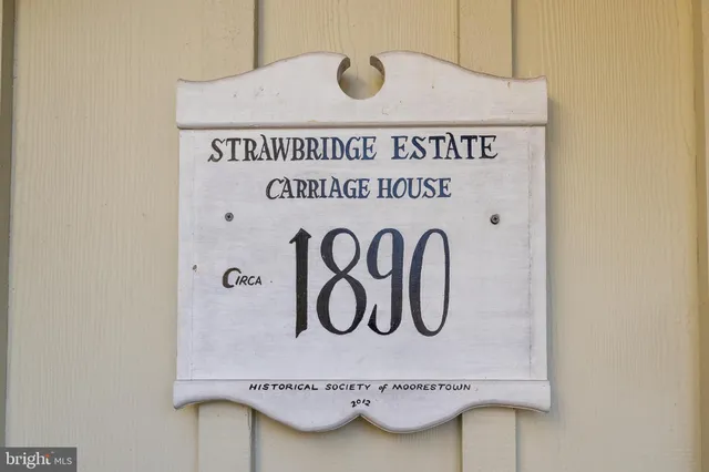 a close up of a sign