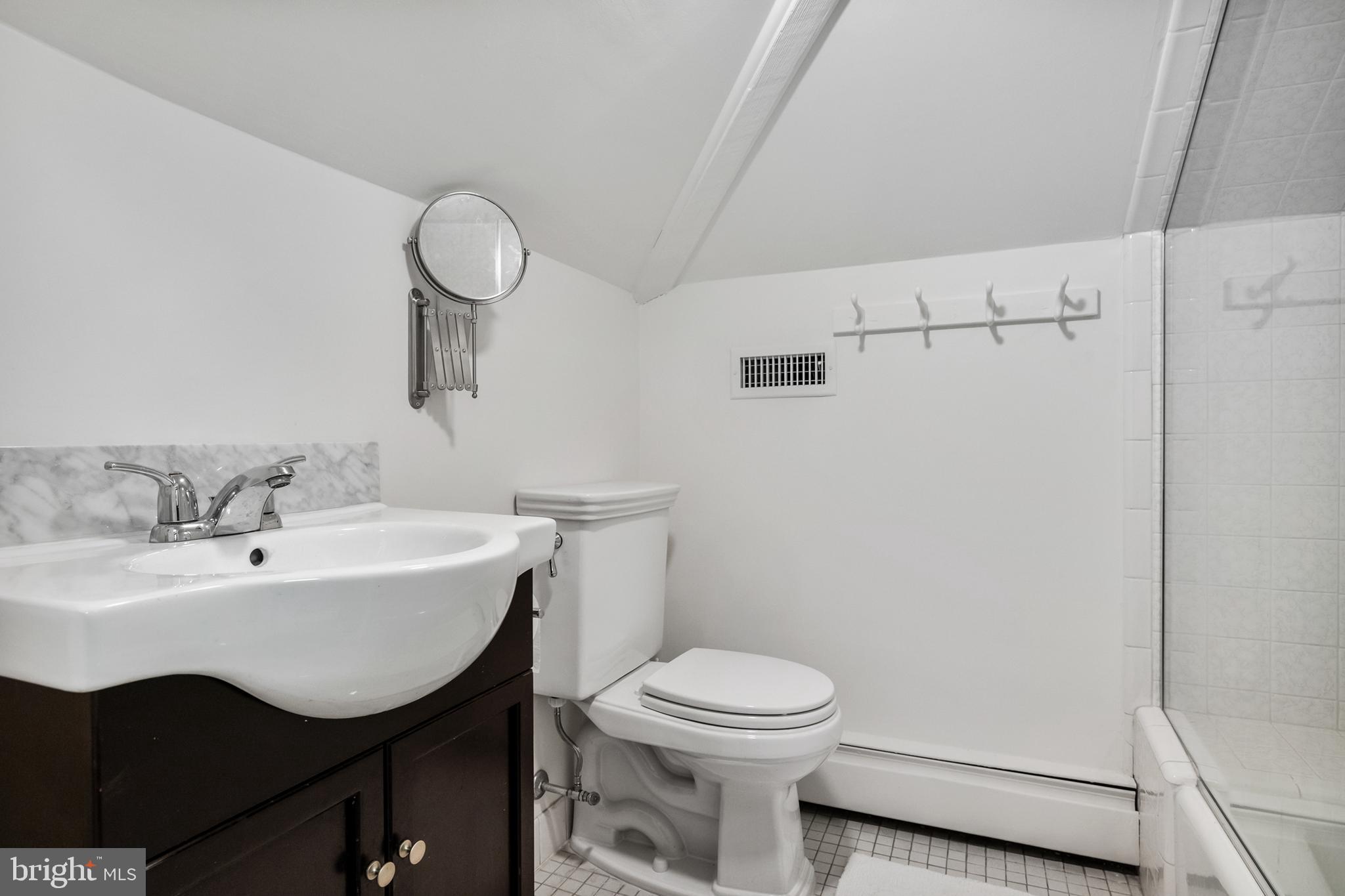 444 Shady Lane Moorestown, NJ 08057 - Photo 29 of 46 a bathroom with a sink toilet and a mirror