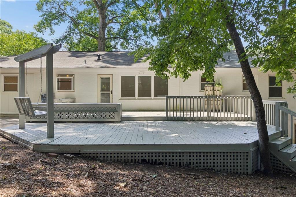 2478 Tanglewood Road Decatur, GA 30033 - Photo 43 of 48