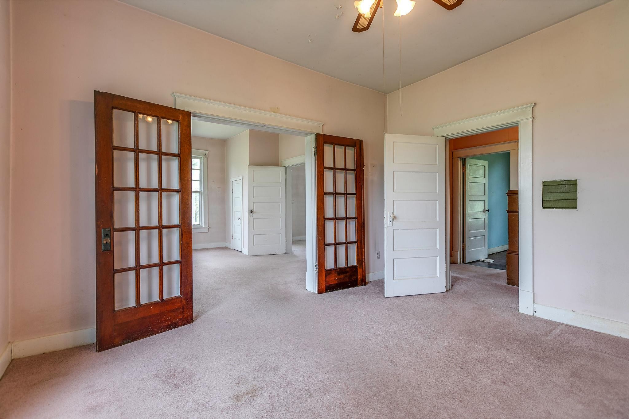 5600 Leipers Creek Road Franklin, TN 37064 - Photo 37 of 39 wooden floor and windows in an empty room