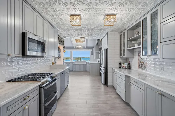 $3,700,000 | 71 Water Street, St. Augustine, FL 32084