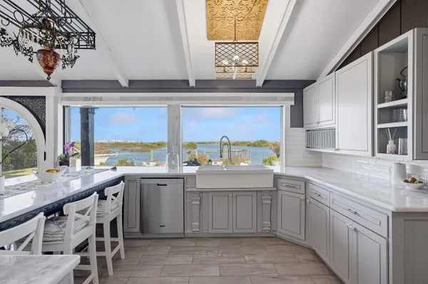 $3,700,000 | 71 Water Street, St. Augustine, FL 32084