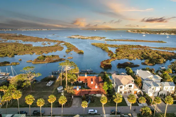 $3,700,000 | 71 Water Street, St. Augustine, FL 32084