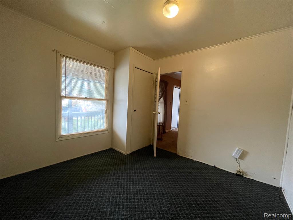 19935 Inkster Road Livonia, MI 48152 - Photo 11 of 31