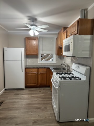 565 Howe Avenue, Unit 1F Shelton, CT 06484 - Photo 14 of 20