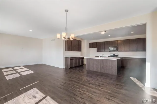 $694,990 | 1 Bradford @ Kreder Farms Street, St. Charles, MO 63304