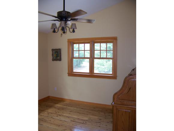 41 Moose Mountain Road Brookfield, NH 03872 - Photo 17 of 25 Gallery Image 17