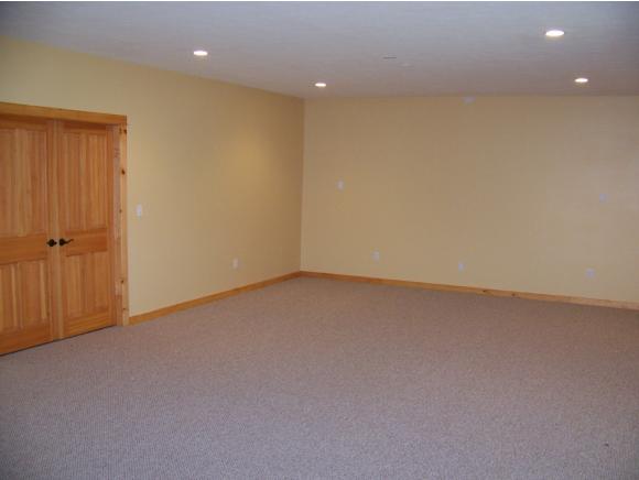41 Moose Mountain Road Brookfield, NH 03872 - Photo 21 of 25 Gallery Image 21