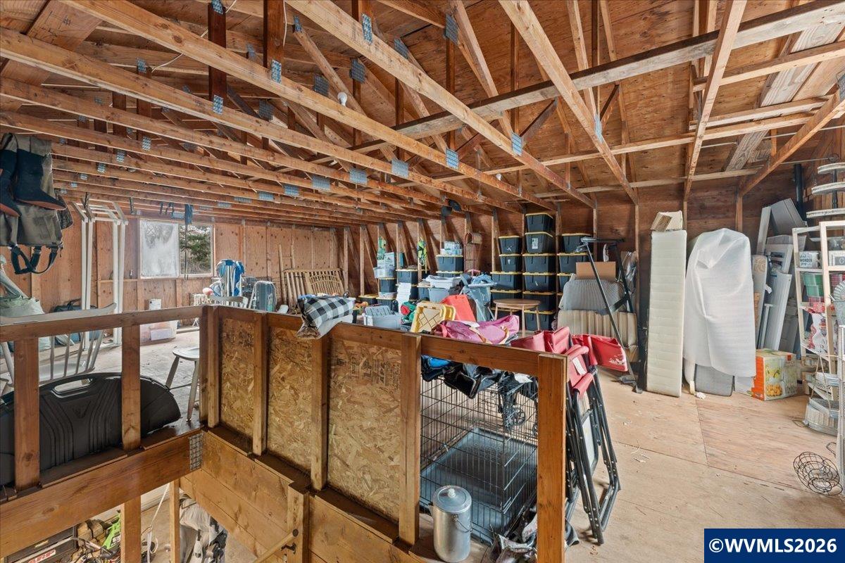 135 Steelhammer Road Silverton, OR 97381 - Photo 31 of 40 Gallery Image 31