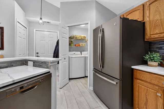 $224,900 | 778 West Barrington Circle, Jackson, MI 49203