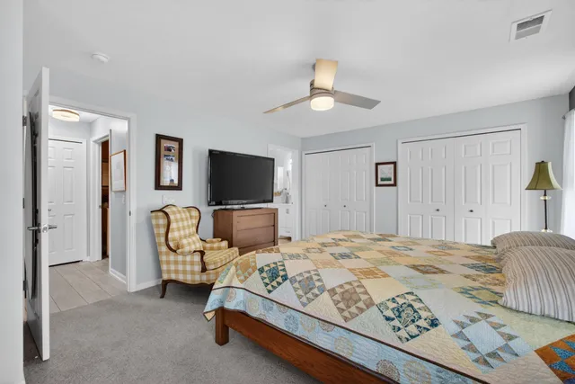 $224,900 | 778 West Barrington Circle, Jackson, MI 49203