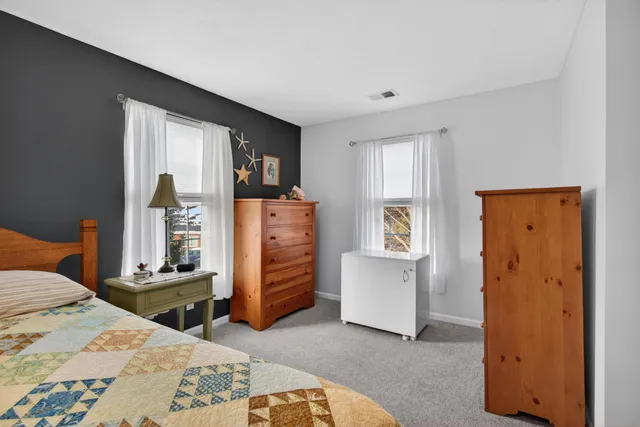 $224,900 | 778 West Barrington Circle, Jackson, MI 49203