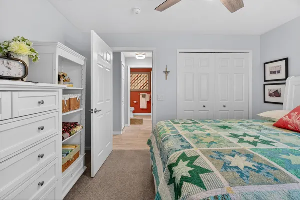 $219,900 | 778 West Barrington Circle, Jackson, MI 49203