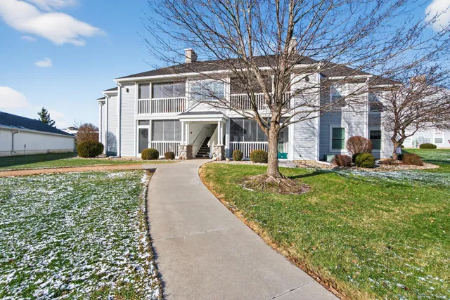 $224,900 | 778 West Barrington Circle, Jackson, MI 49203