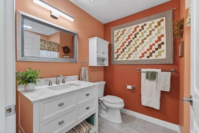 $224,900 | 778 West Barrington Circle, Jackson, MI 49203