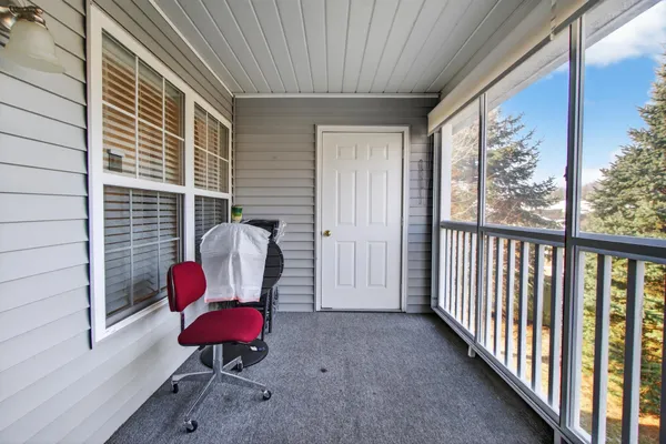 $219,900 | 778 West Barrington Circle, Jackson, MI 49203