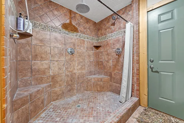 $2,400,000 | 7843 Highway 382, Ellijay, GA 30540