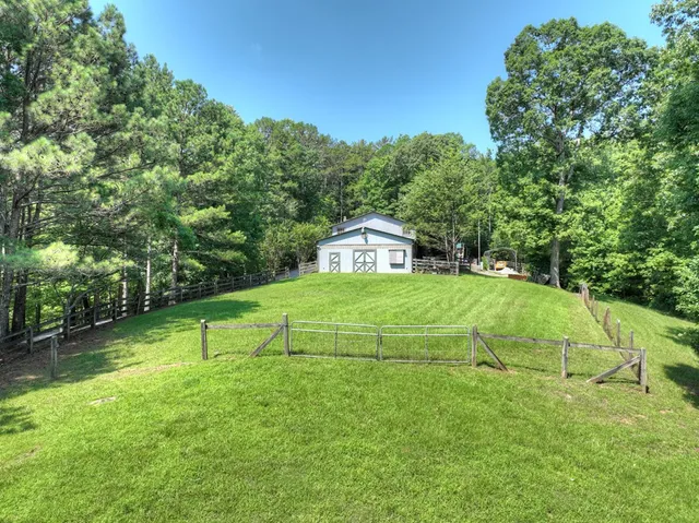 $2,400,000 | 7843 Highway 382, Ellijay, GA 30540