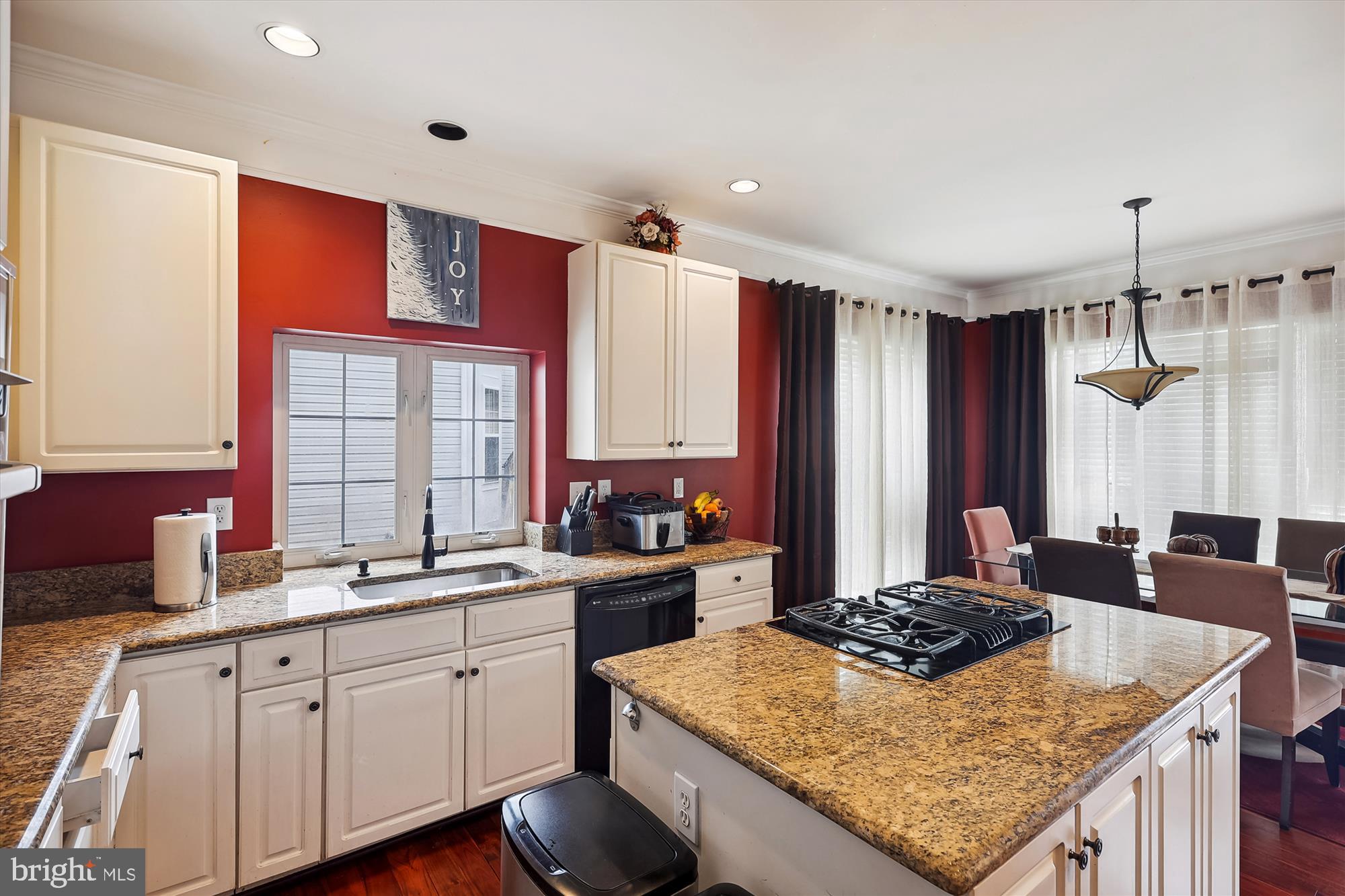 1761 Wheyfield Drive Frederick, MD 21701 - Photo 14 of 48 Kitchen