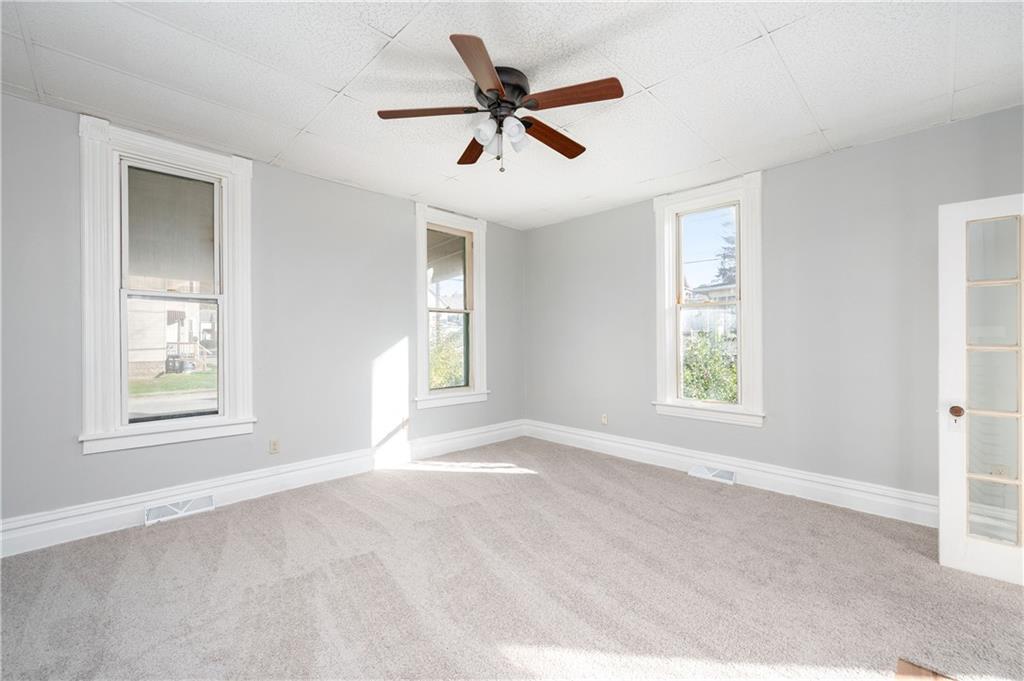 401 West New Castle Street Butler, PA 16001 - Photo 9 of 32 a view of an empty room with a window