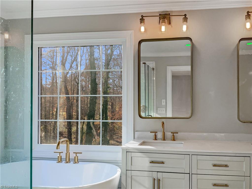 6807 Danbers Court Oak Ridge, NC 27310 - Photo 14 of 20