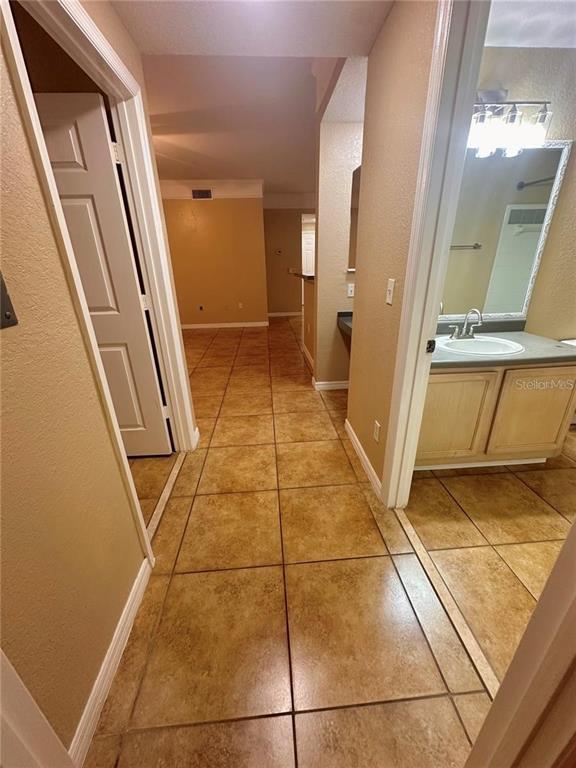 3280 Soho Street, Unit 207 Orlando, FL 32835 - Photo 13 of 37