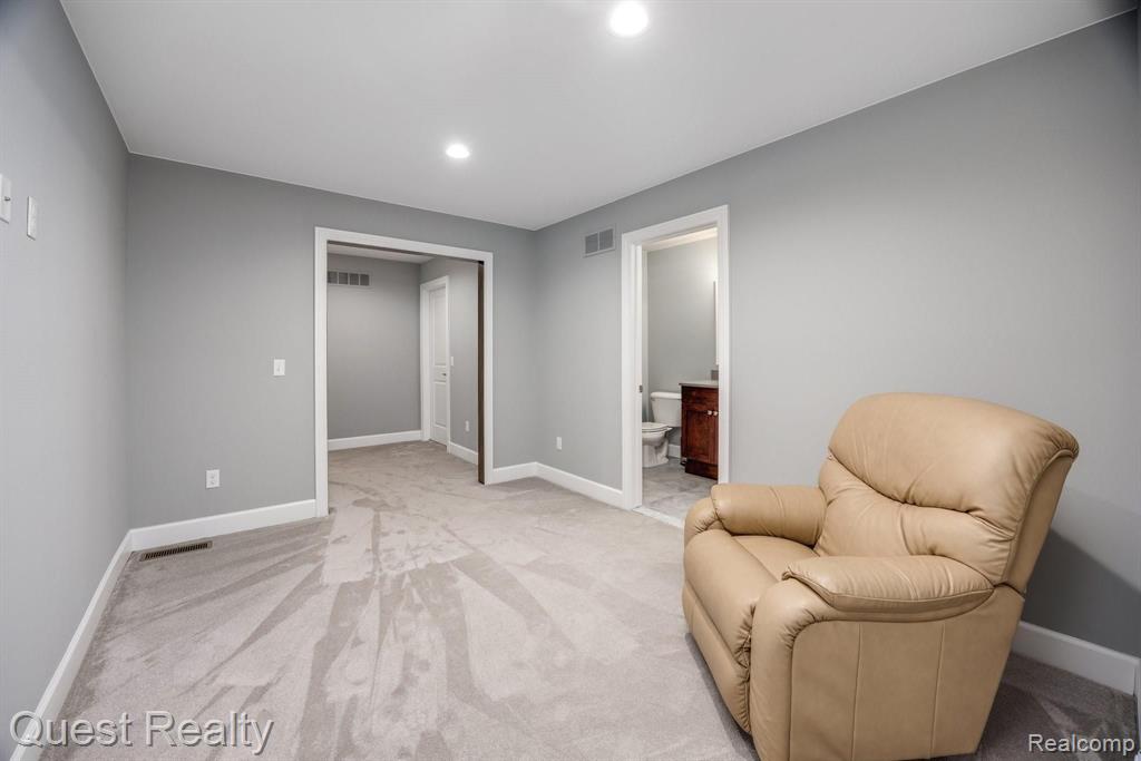 5521 North Rochester Road Rochester, MI 48306 - Photo 40 of 51
