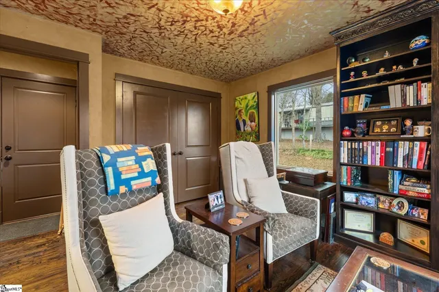 $267,900 | 109 South Laurel Street, Walhalla, SC 29691