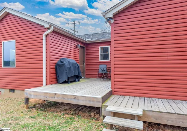 $267,900 | 109 South Laurel Street, Walhalla, SC 29691