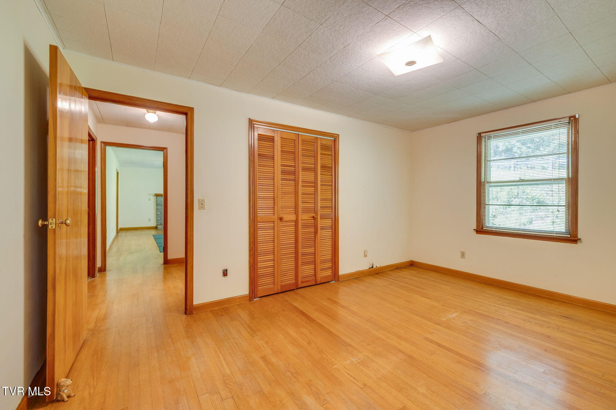 624 Whaley Town Road Butler, TN 37640 - Photo 18 of 35 014