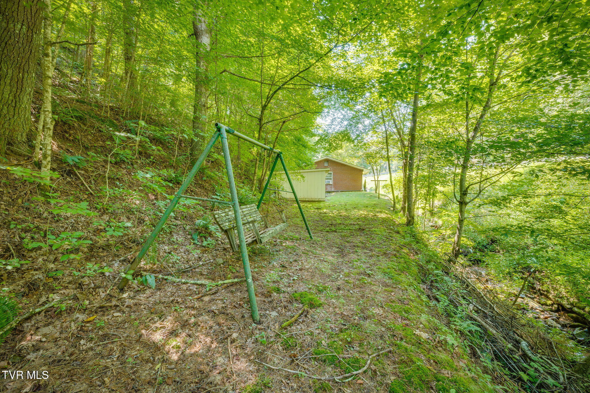 624 Whaley Town Road Butler, TN 37640 - Photo 7 of 35 024