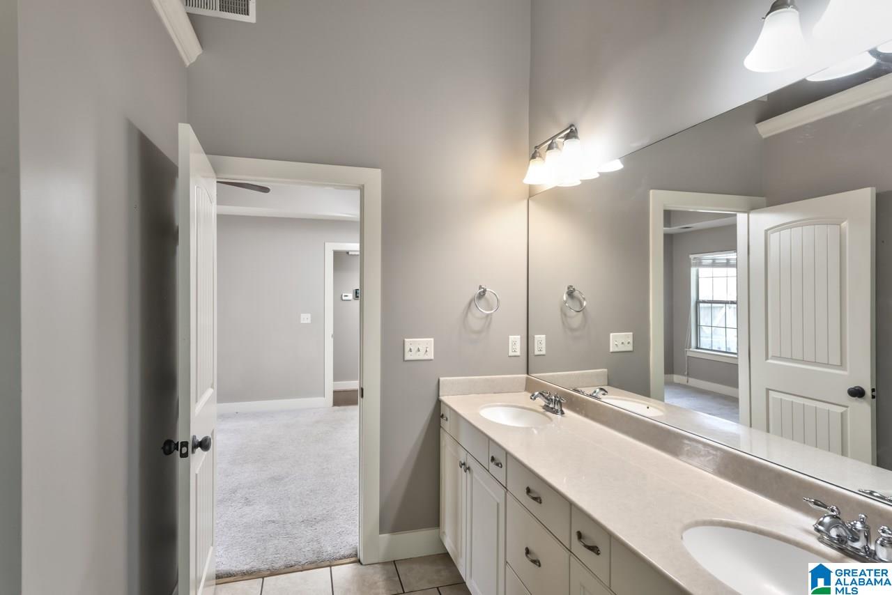 134 Falling Waters Lane Alabaster, AL 35114 - Photo 19 of 28