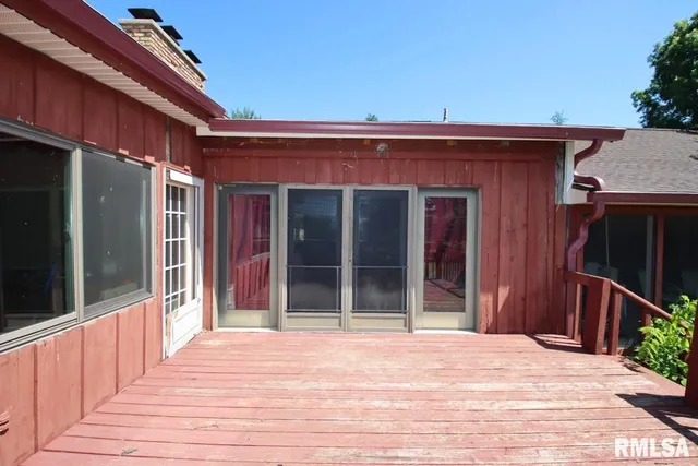 $300,000 | 1668 825 Avenue, Lincoln, IL 62656