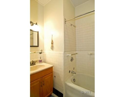 507 West Aldine Avenue, Unit 2B Chicago, IL 60657 - Photo 15 of 16