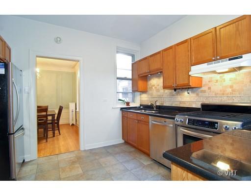 507 West Aldine Avenue, Unit 2B Chicago, IL 60657 - Photo 7 of 16