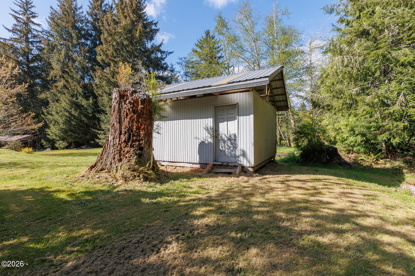 1588 Fruitvale Road Newport, OR 97365 - Photo 39 of 41 wood shed