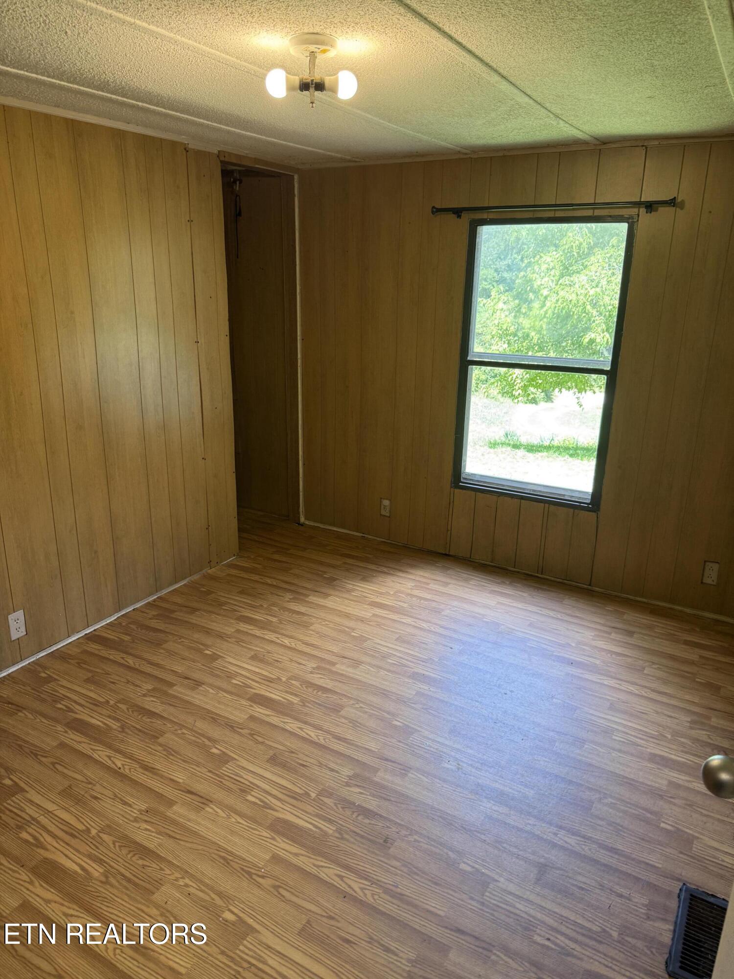 180 Grady Langley Road Lancing, TN 37770 - Photo 19 of 26 IMG_0126