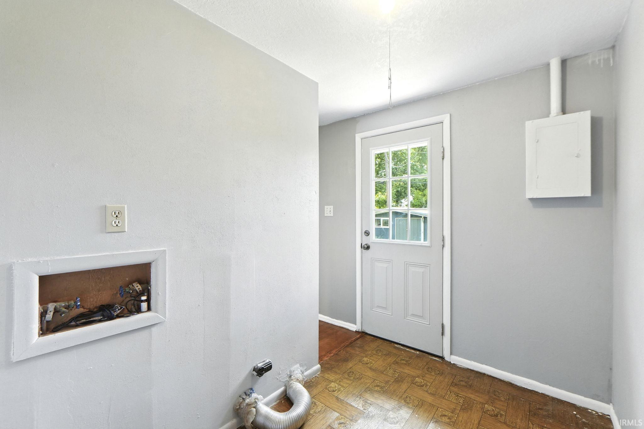 7129 Cranberry Road Fort Wayne, IN 46825 - Photo 17 of 19 Gallery Image 17