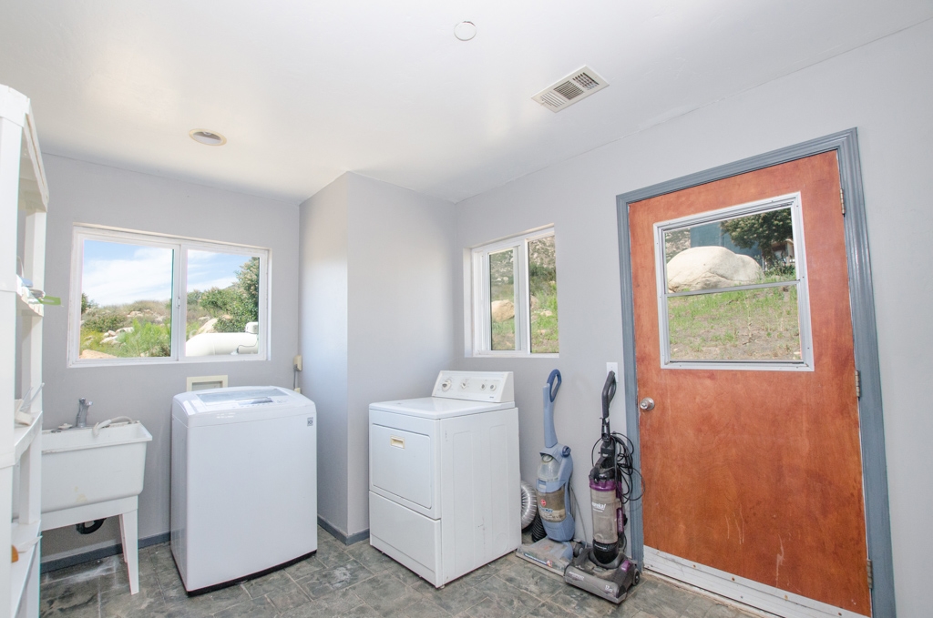 15984 Lyons Valley Road Jamul, CA 91935 - Photo 24 of 25