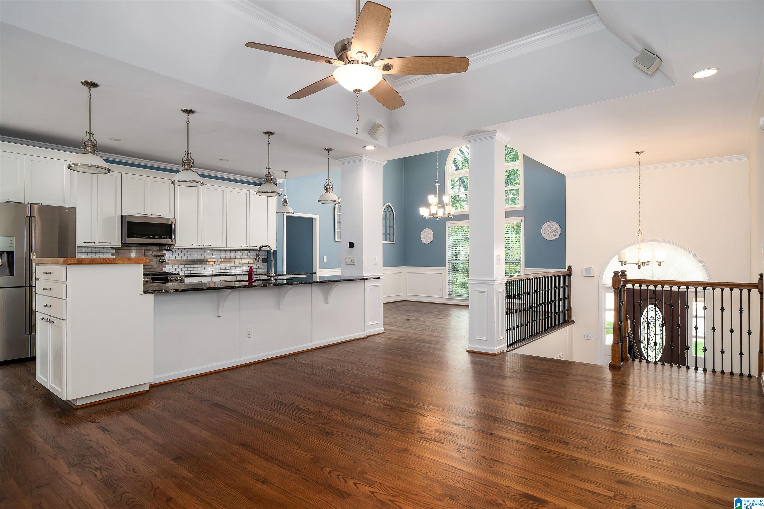 400 Lane Park Trail Alabaster, AL 35114 - Photo 9 of 31